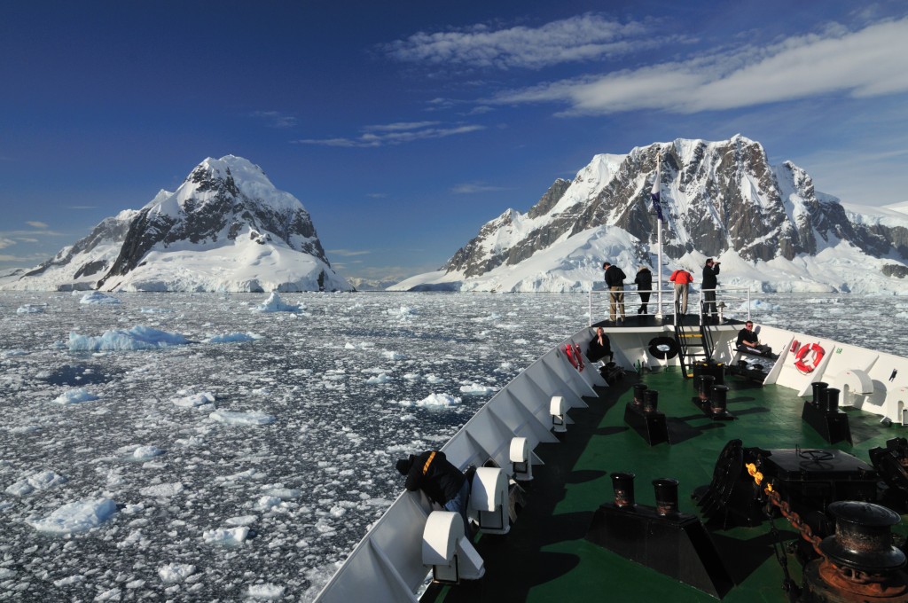 Antarctica_ship_view_shutterstock Antarctica_ship_view_shutterstock