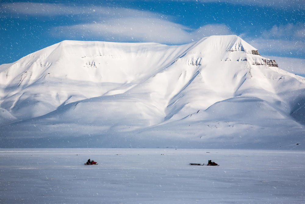 Snowmobiling at the Arctic, North Pole Snowmobiling at the Arctic, North Pole