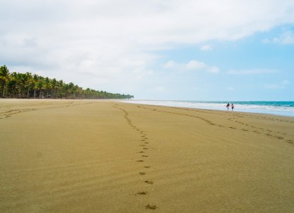 Climate in Ecuador: Two Main Seasons Climate in Ecuador: Two Main Seasons