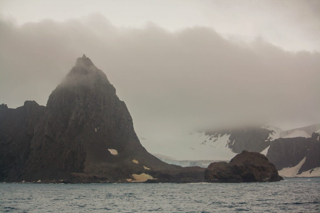 Point wild Elephant Island. Point wild Elephant Island.