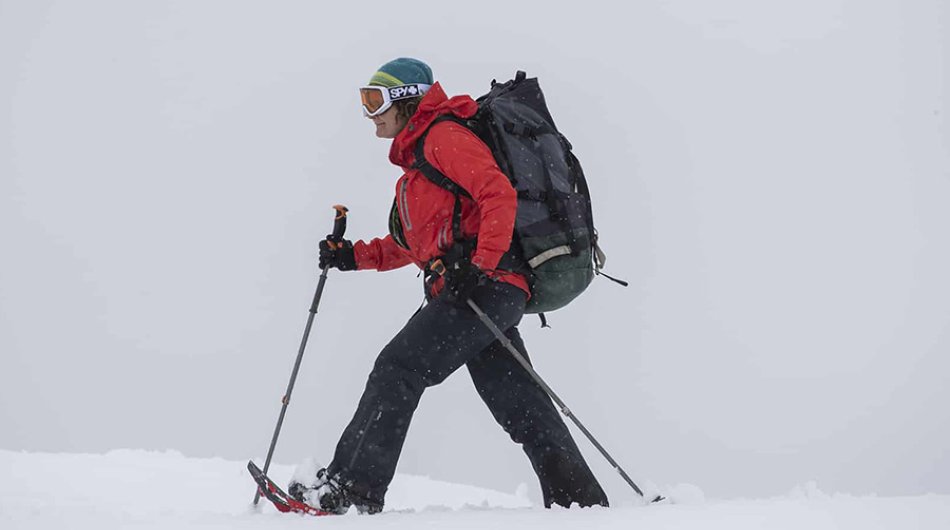 snowshoeing-antarctica-9