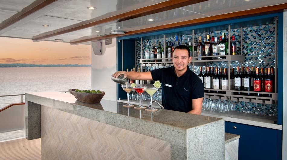 Galapagos Explorer Deck 3 Bar