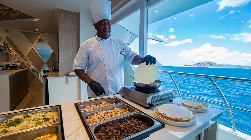 Elite Galapagos - Chef