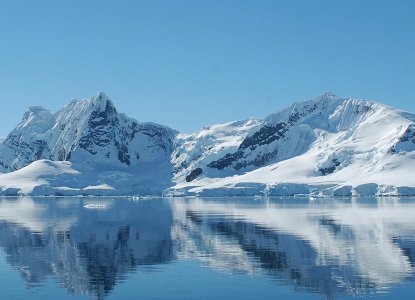  Antarctica_1600x600 