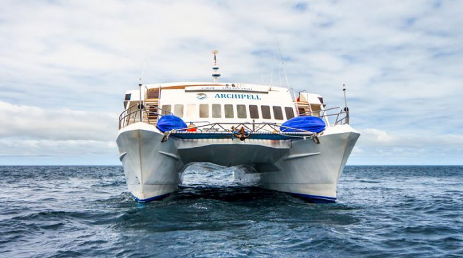 Archipel Cruise Ship, Galapagos