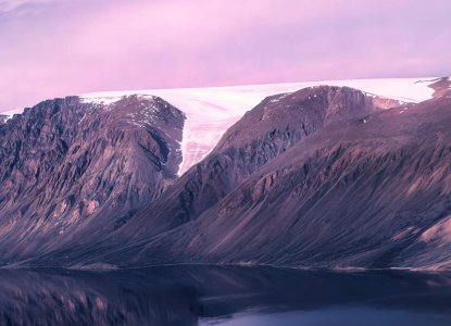 Smith Sound Ellesmere Island fjord) 