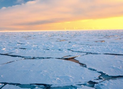  Arctic_Pack-Ice_Svalbard-hero 