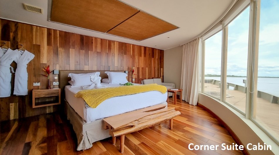 Delfin-III-corner-suite