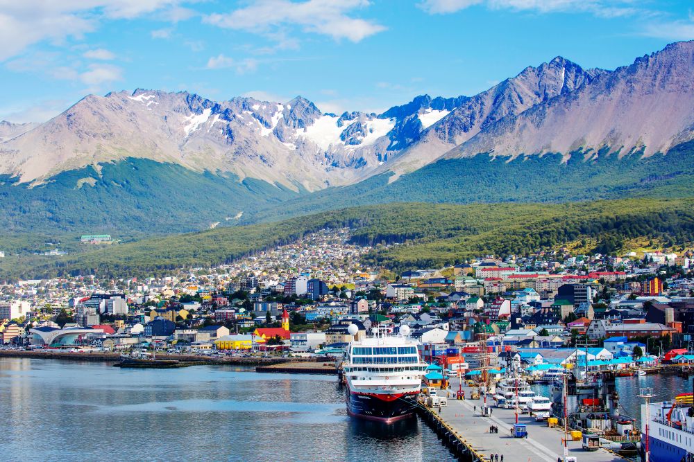 the beautiful town of Ushuaia