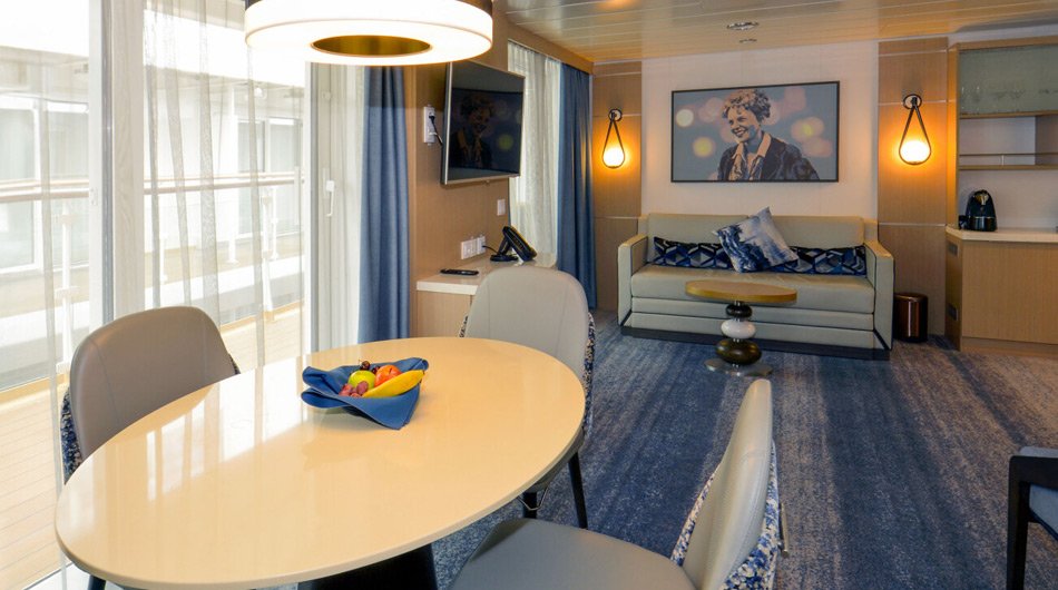 Ocean Explorer Owner's Suite Interior
