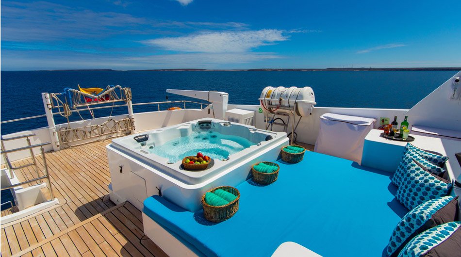 grand-majestic-sundeck2