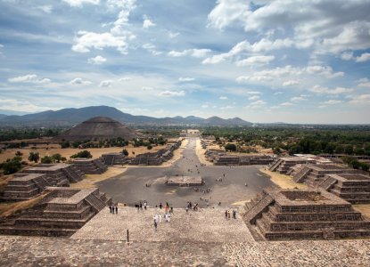 Exploring The Teotihuacan Pyramids in Mexico