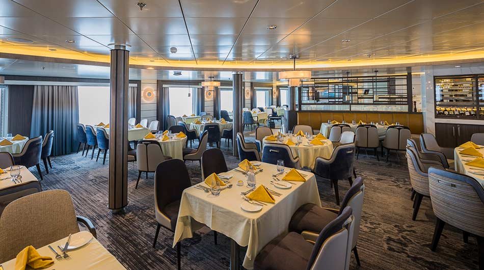 Dining-Room,-Sylvia-Earle,-Richard-I'Anson