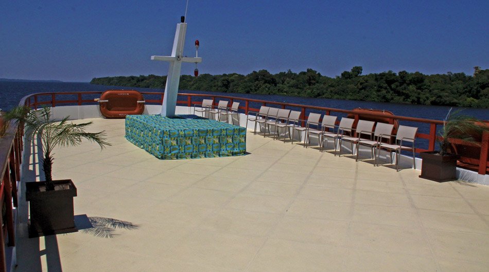 Clipper-premium-sundeck