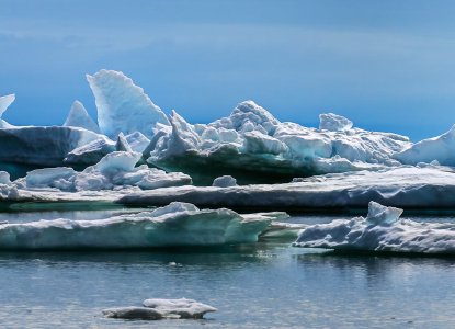  Greenland-Sea-Ice-hero 
