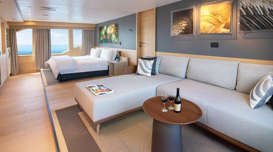 Tribute Yacht Owner Suite
