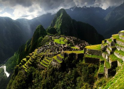 Signature South America Circle