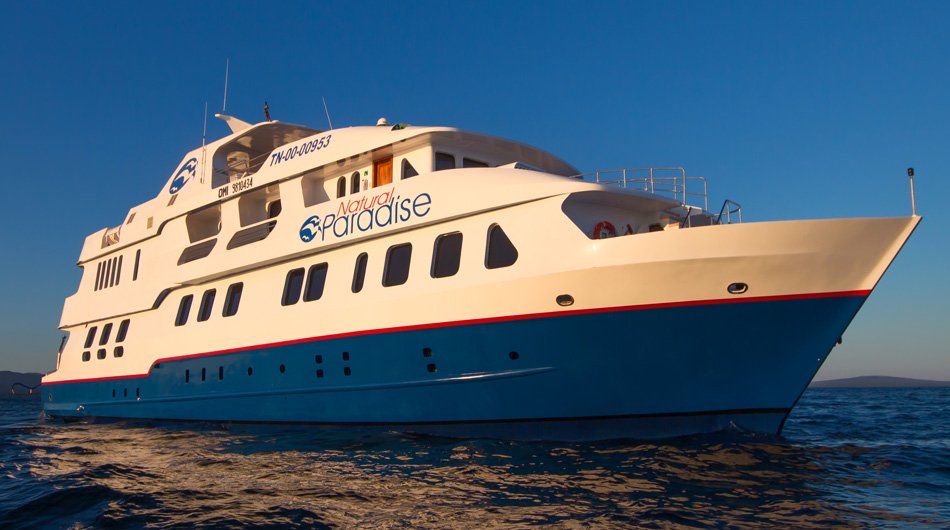Natural Paradise Galapagos Cruise - Ship 
