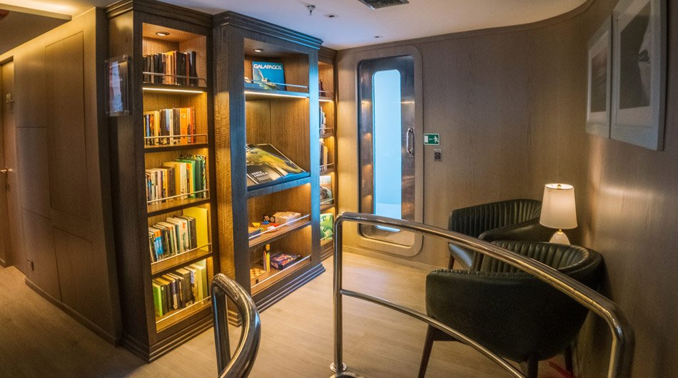 Biblioteca-amenities--scaled