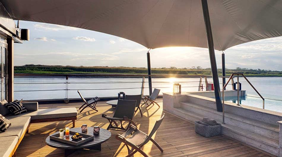 5-Aqua-Nera-Pool-Deck